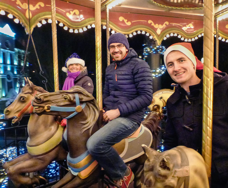 Auf Karusellpferden sitzen - Phantasialand 2016