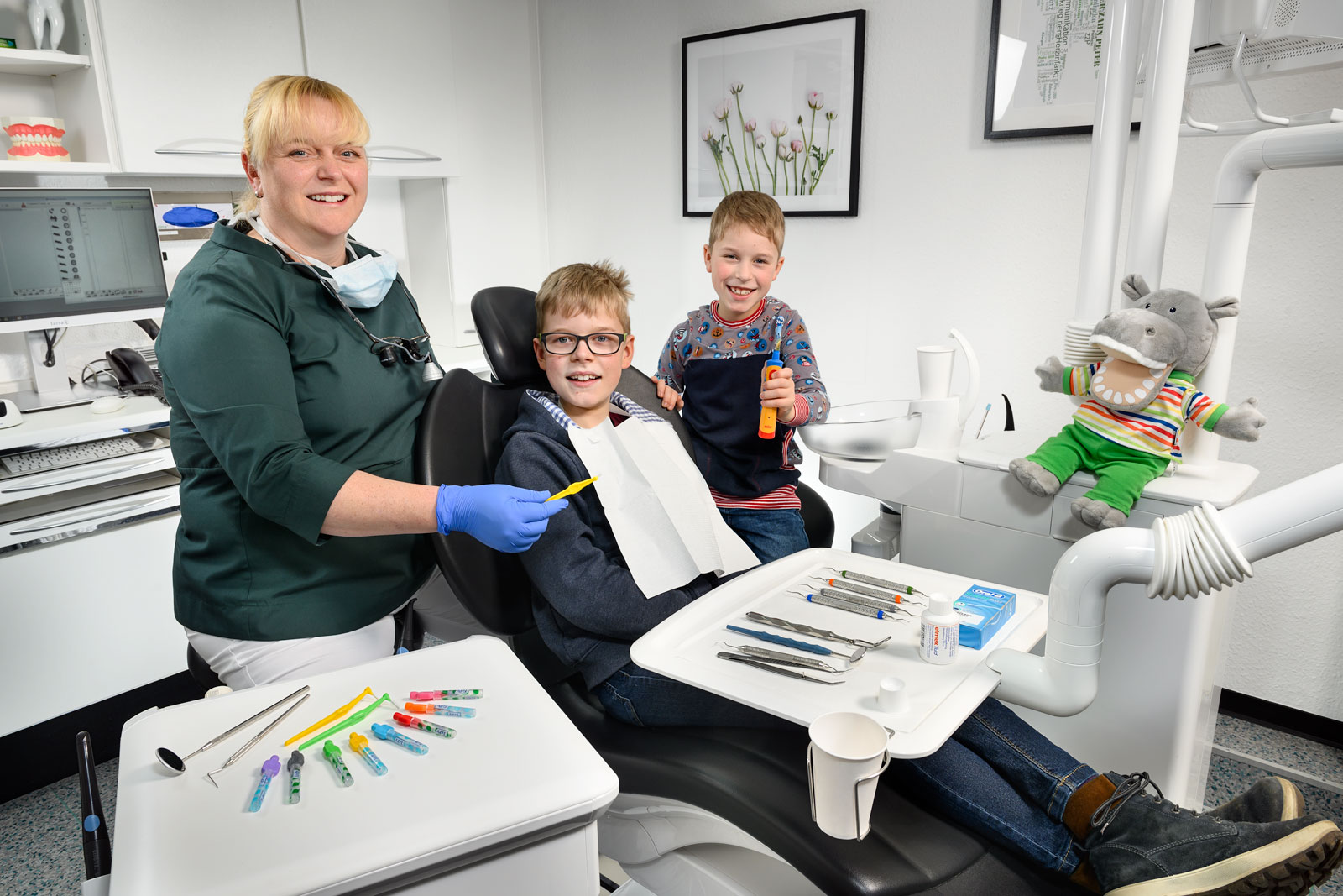 Prophylaxe bei Kindern - Zahnarzt und Fachzahnarzt Praxis Guntermann, Olpe. Foto Dietrich Hackenberg